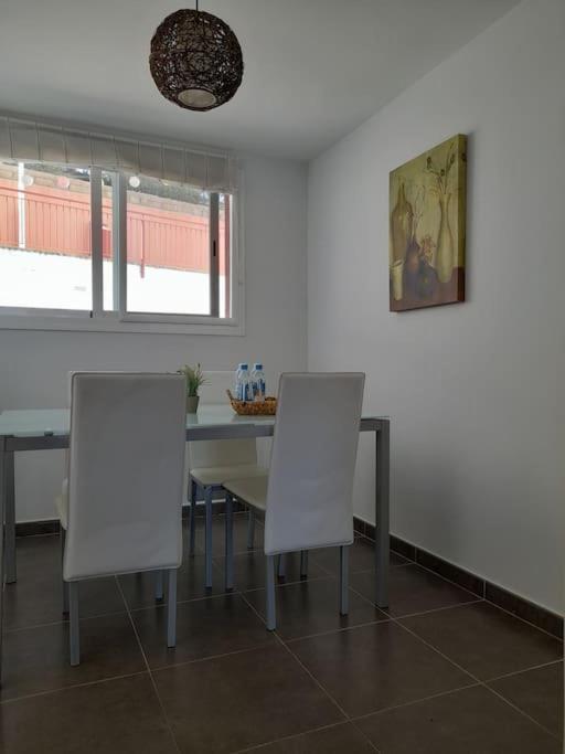 Feel The Vibe Alcaidesa Apartment